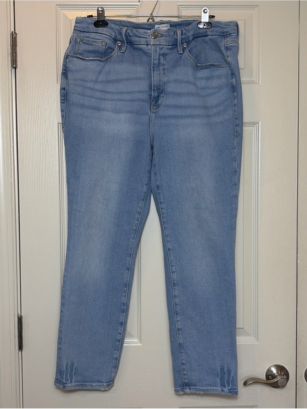 Good American Women’s Good Leg Straight High Waist Cigarette Jean Size 18